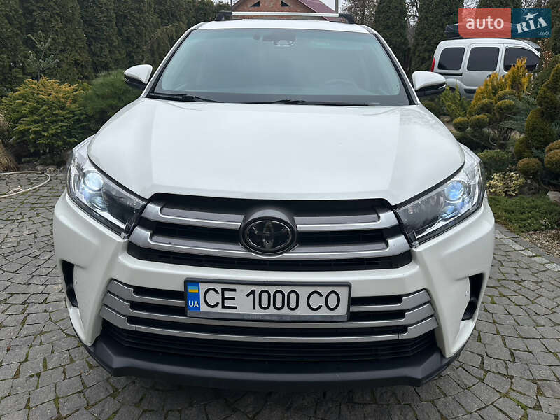 2017 toyota highlander