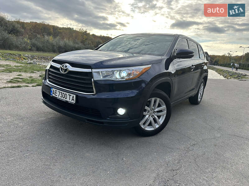 2014 toyota highlander