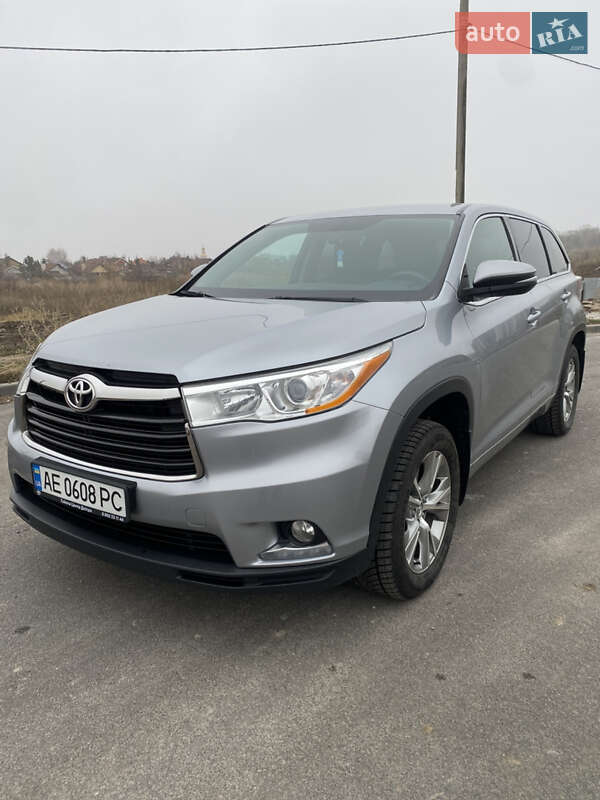 2014 toyota highlander
