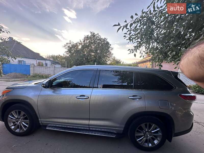 2014 toyota highlander
