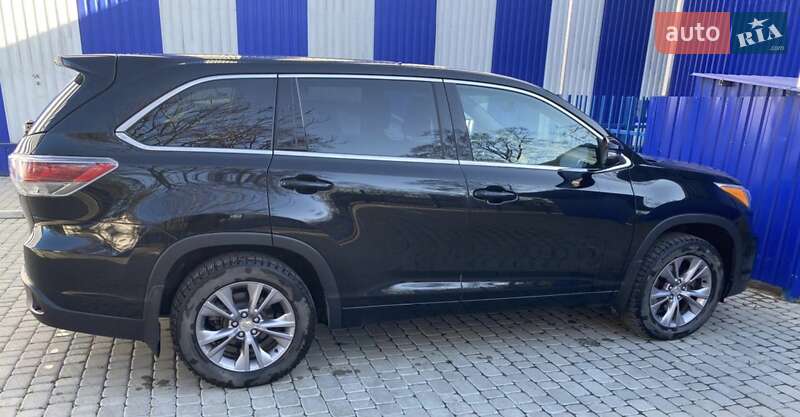 2014 toyota highlander
