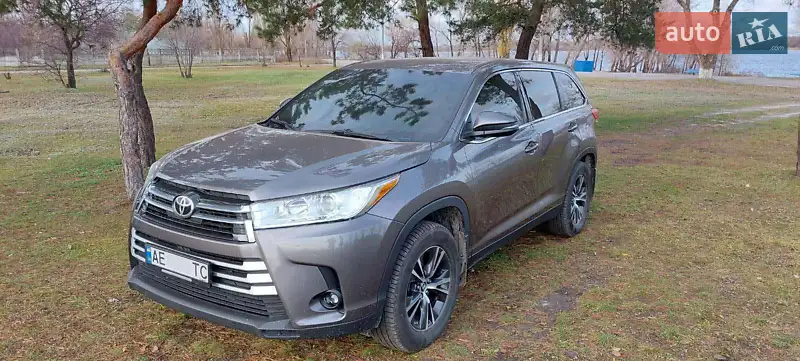 2019 toyota highlander