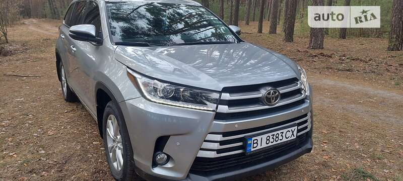 2017 toyota highlander