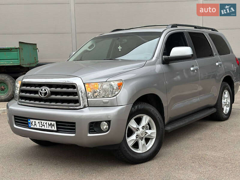 2016 toyota sequoia