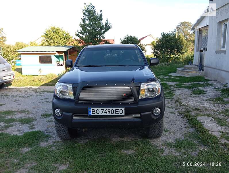 2005 toyota tacoma
