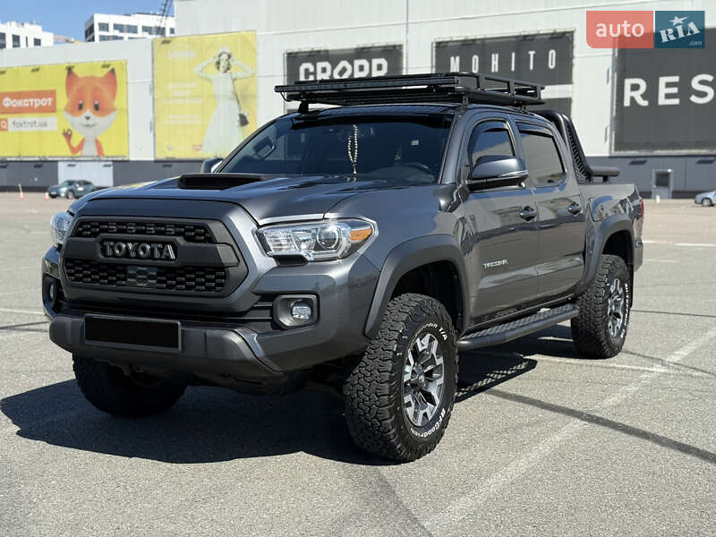 2018 toyota tacoma