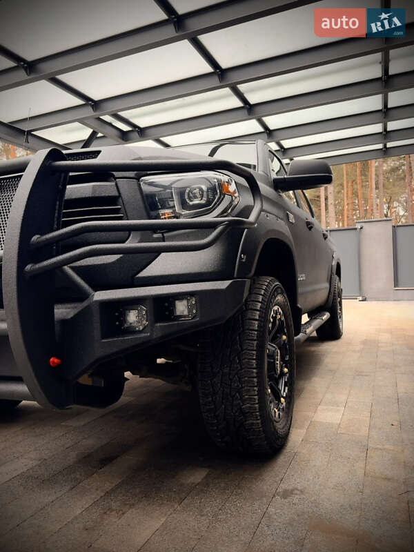 2014 toyota tundra