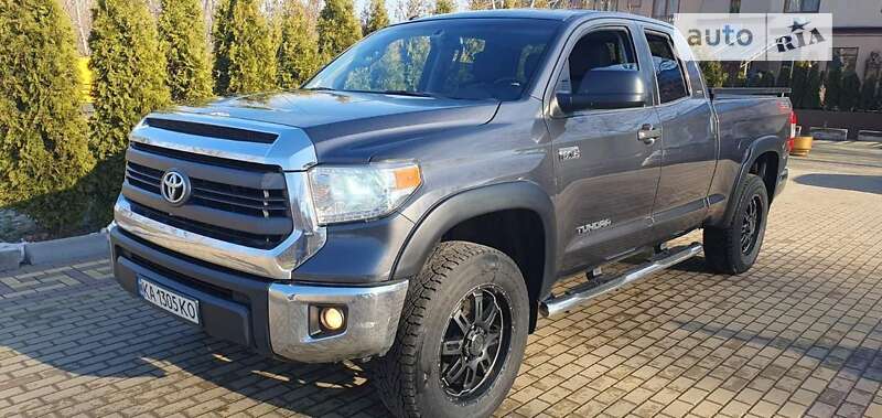 2015 toyota tundra
