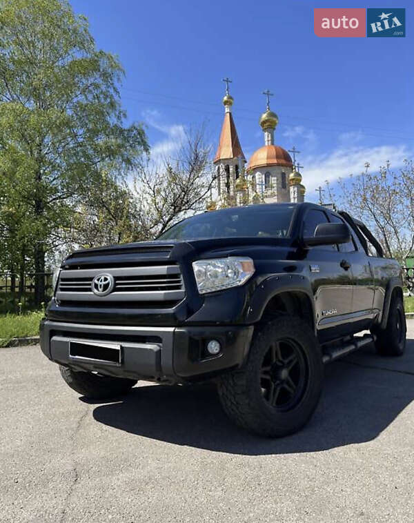 2014 toyota tundra