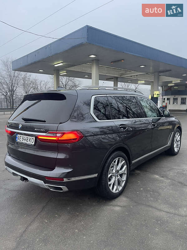 2022 bmw x7