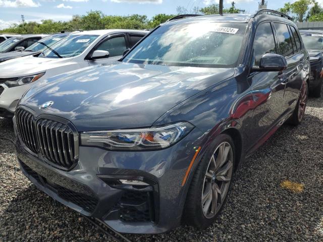 2022 bmw x7 m50i