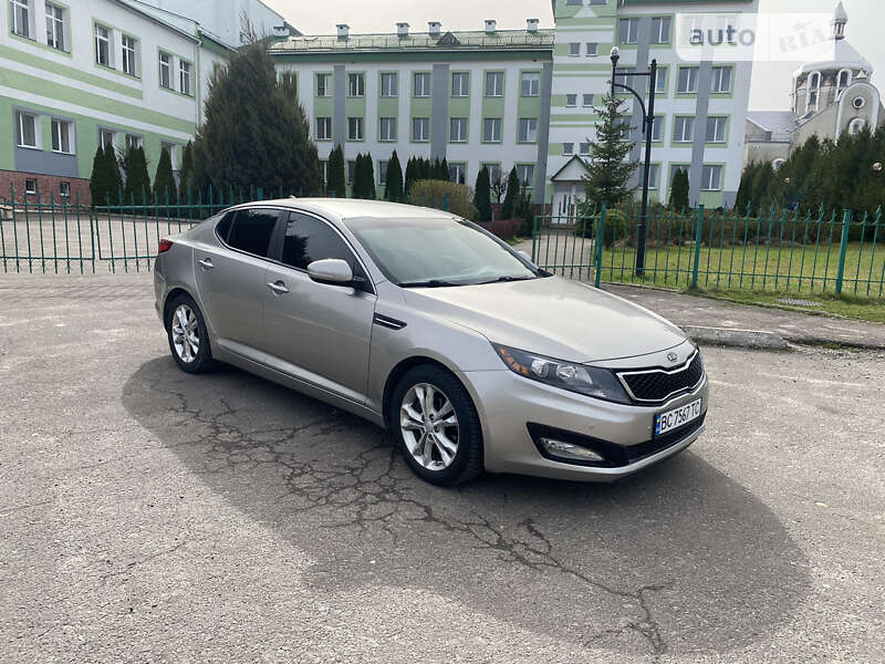 2012 kia optima