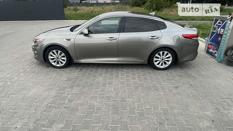 2017 kia optima