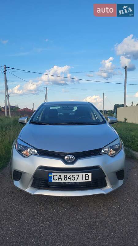 2016 toyota corolla