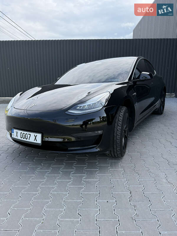 2019 tesla model 3