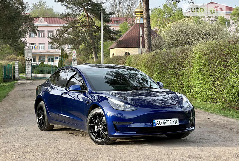 2022 tesla model 3