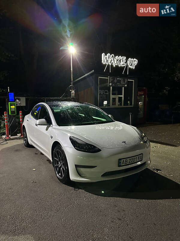 2020 tesla model 3