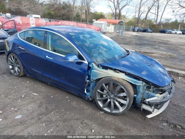 2018 TESLA Model 3