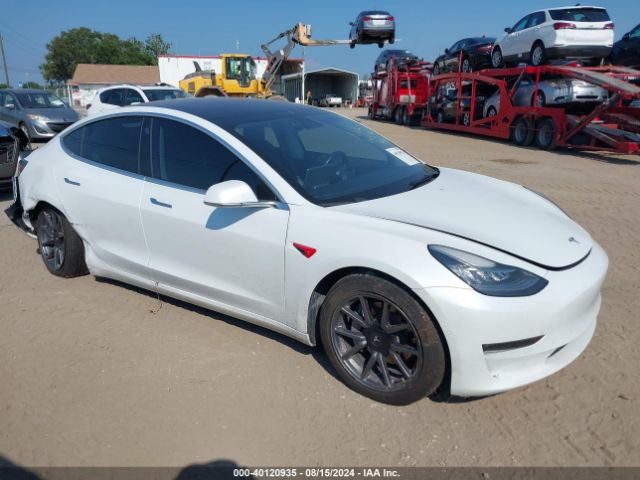 2018 TESLA Model 3
