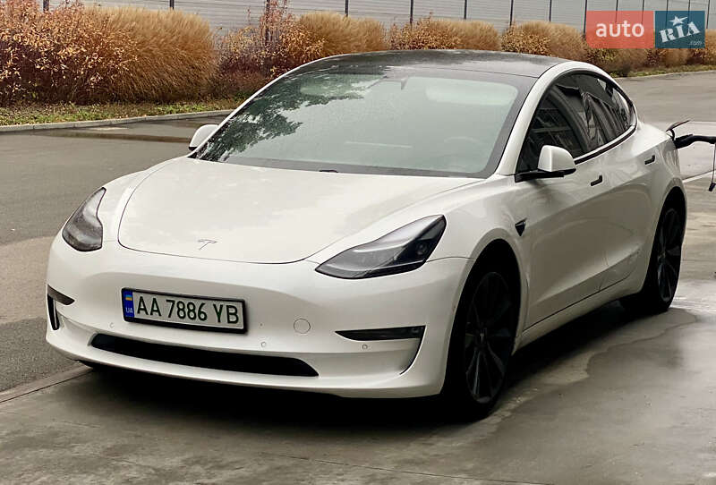 2021 tesla model 3
