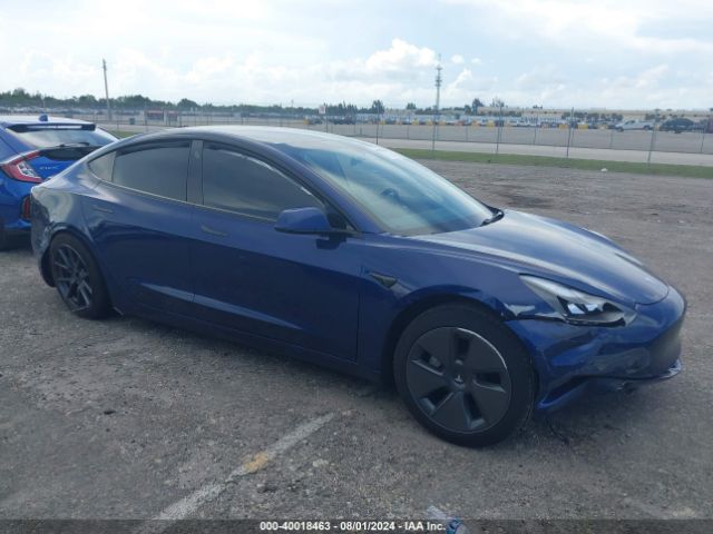 2023 TESLA Model 3