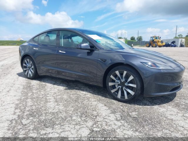 2024 TESLA Model 3