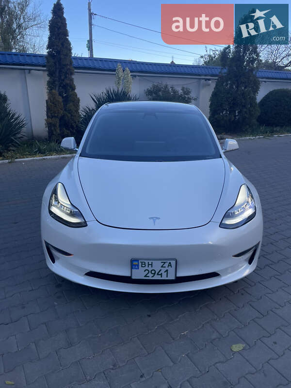 2020 tesla model 3