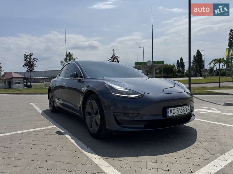 2020 tesla model 3