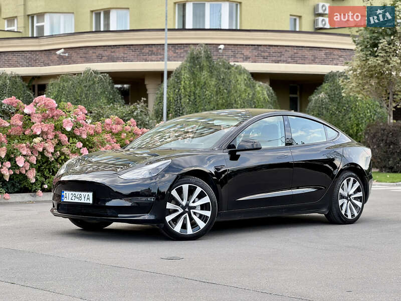2022 tesla model 3