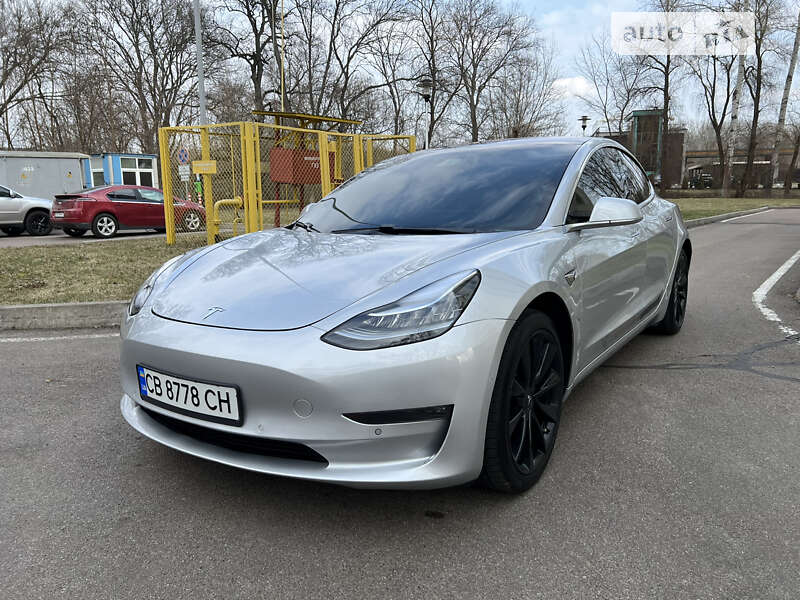 2018 tesla model 3
