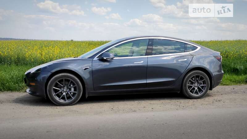2018 tesla model-3
