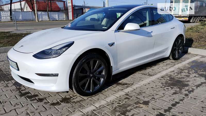 2020 tesla model 3