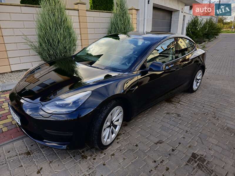 2022 tesla model 3