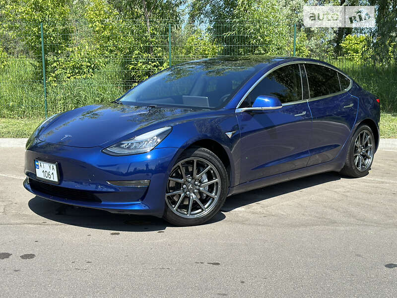 2020 tesla model 3