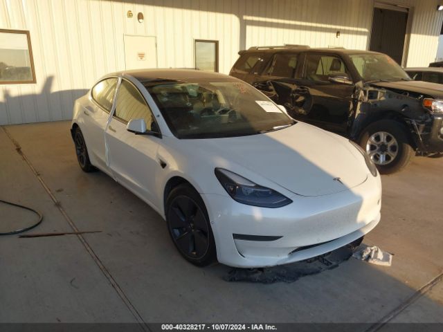 2021 TESLA Model 3