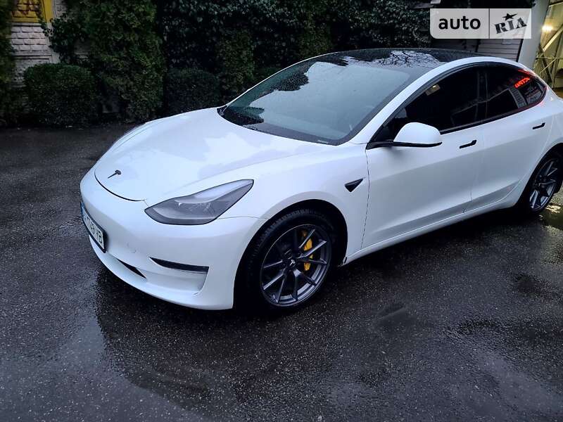 2021 tesla model 3
