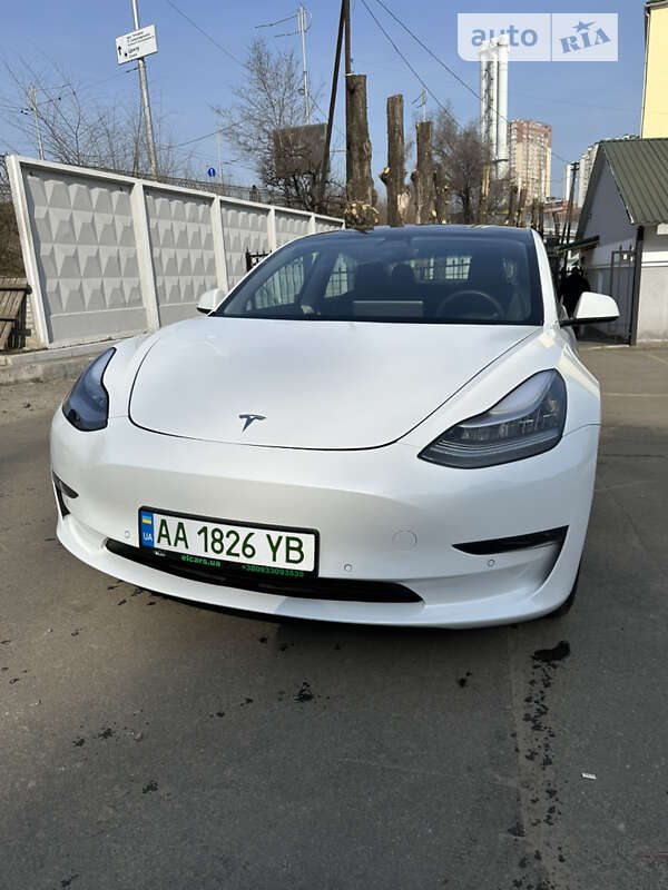 2021 tesla model 3