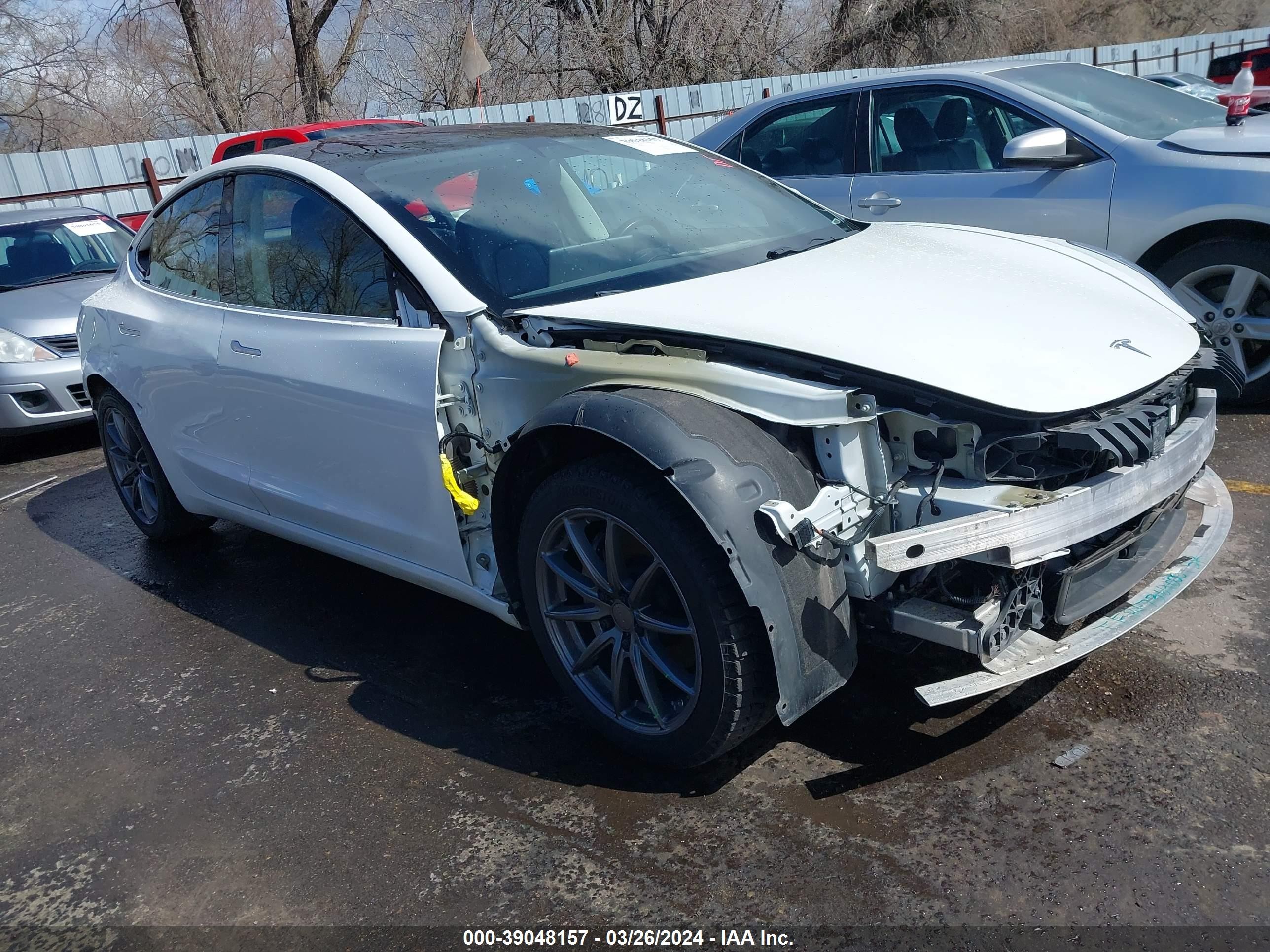 2017 TESLA Model 3