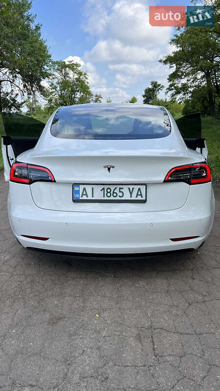2021 tesla model 3