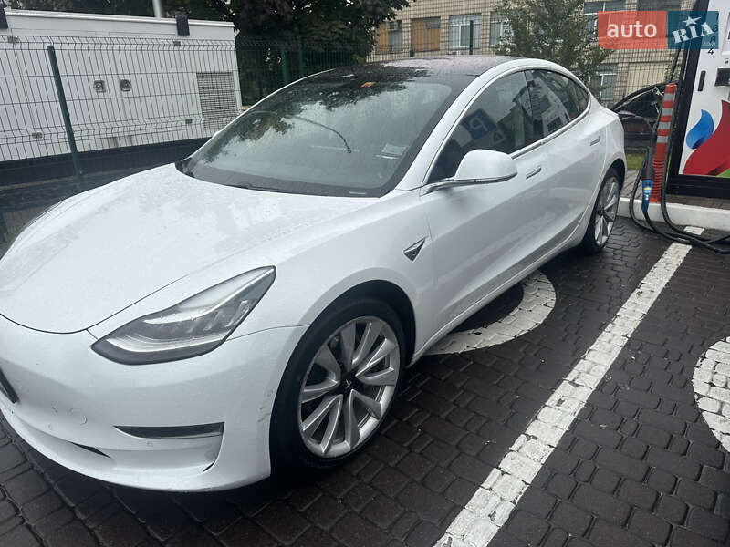 2018 tesla model-3