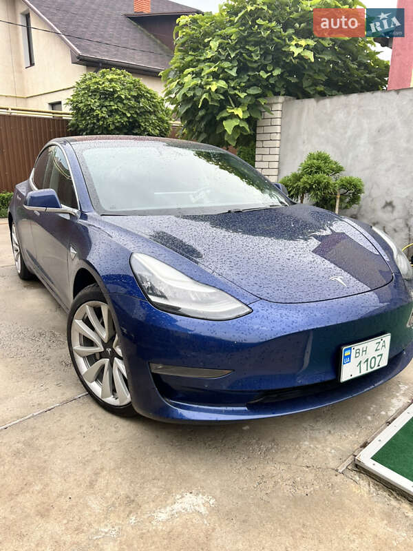2018 tesla model 3