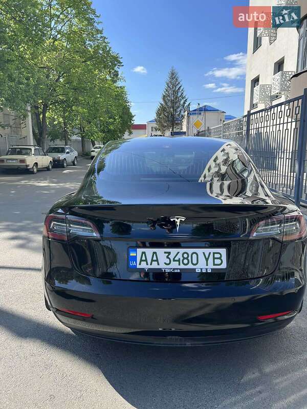 2019 tesla model 3