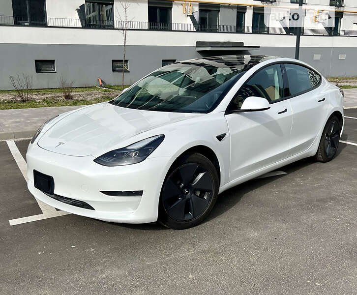 2021 tesla model 3