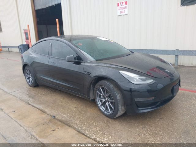 2021 TESLA Model 3