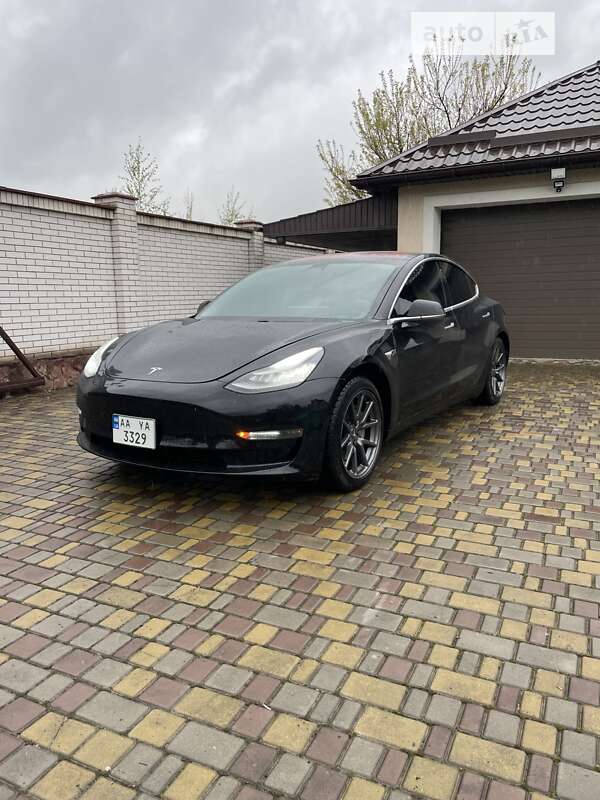 2018 tesla model 3