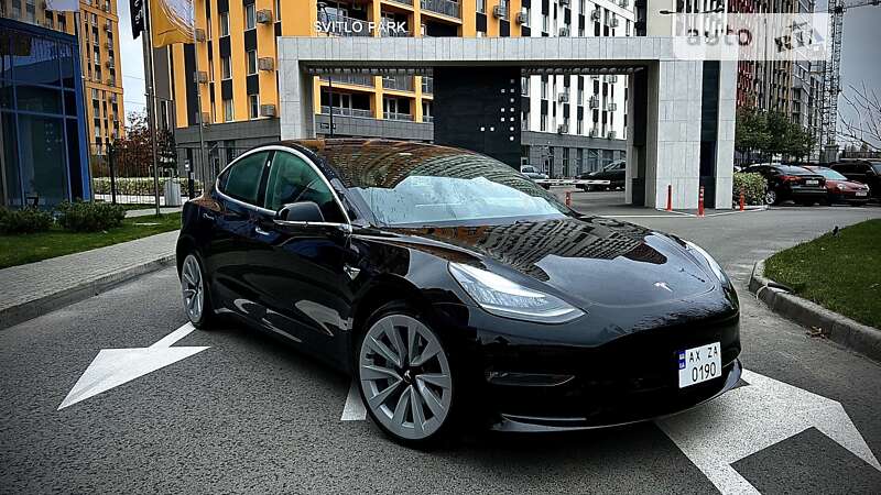 2019 tesla model 3