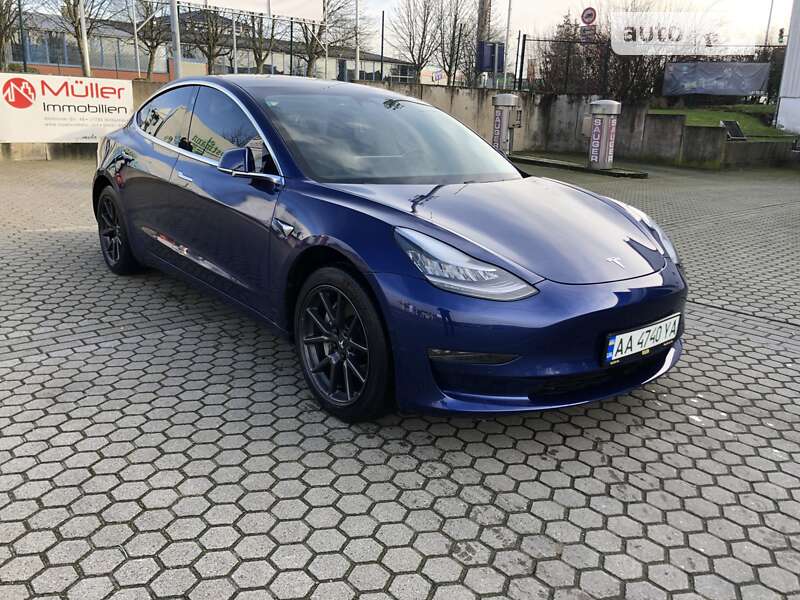 2019 tesla model 3