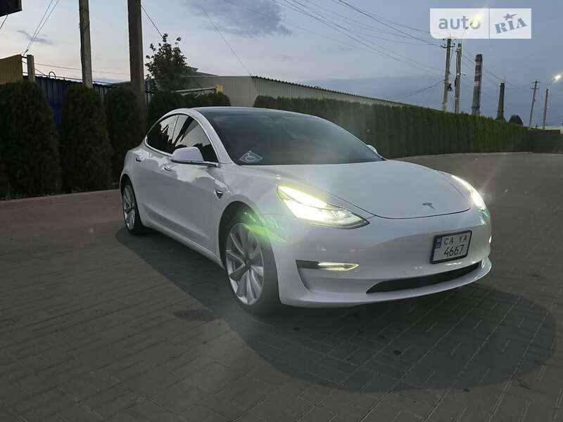 2020 tesla model 3