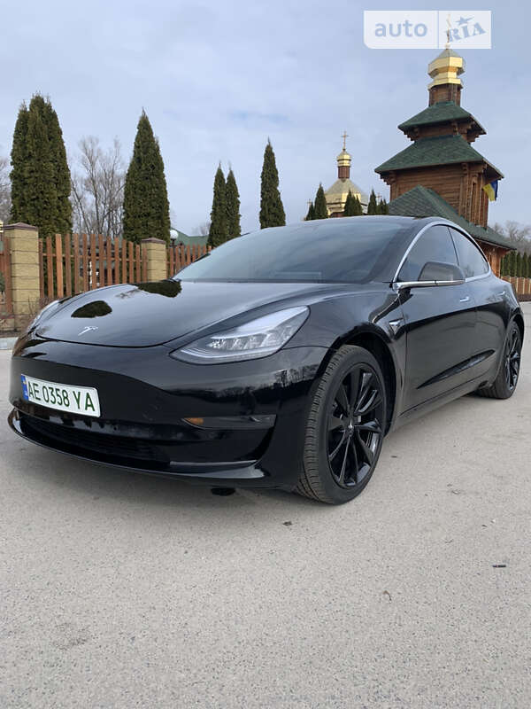 2020 tesla model 3
