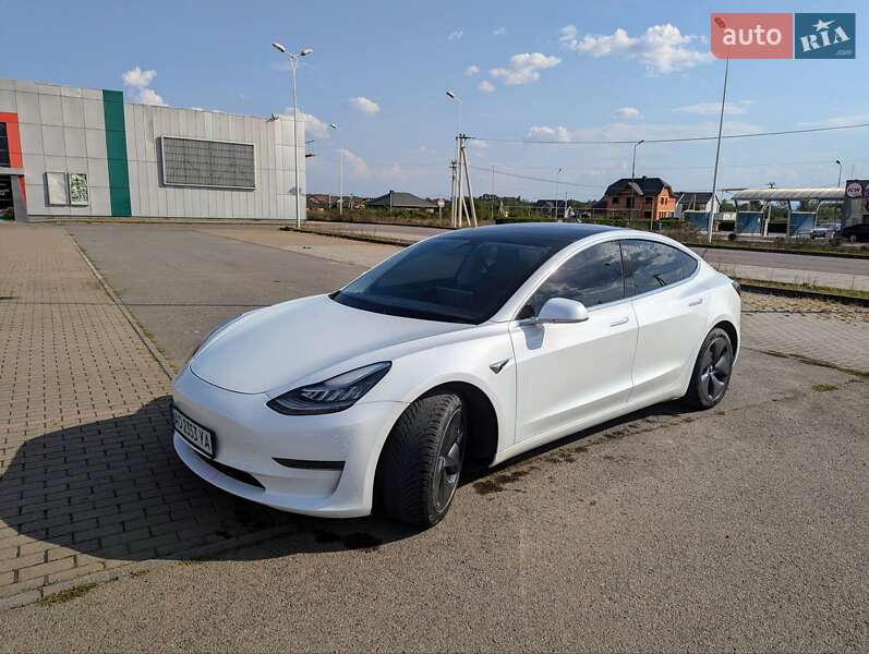 2020 tesla model 3